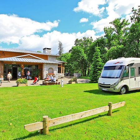 Albirondack Camping Lodge & Spa Exteriér fotografie