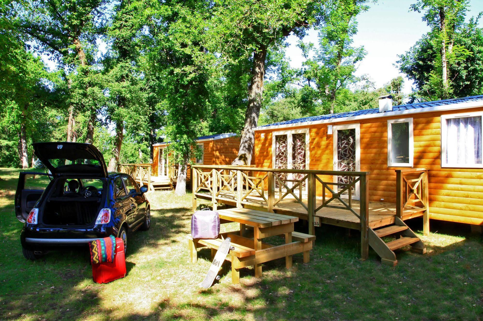 Albirondack Camping Lodge & Spa Exteriér fotografie