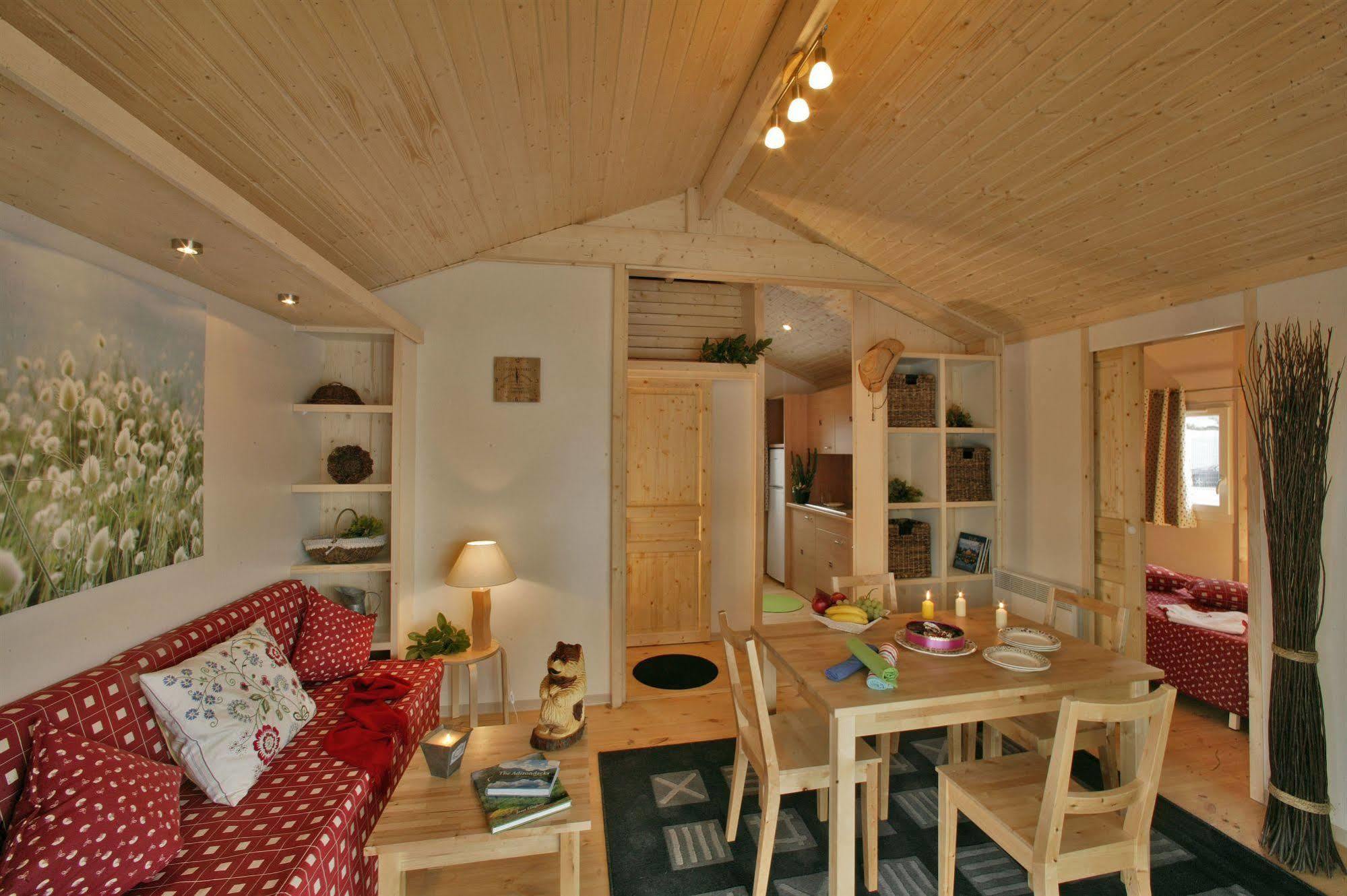 Albirondack Camping Lodge & Spa Exteriér fotografie