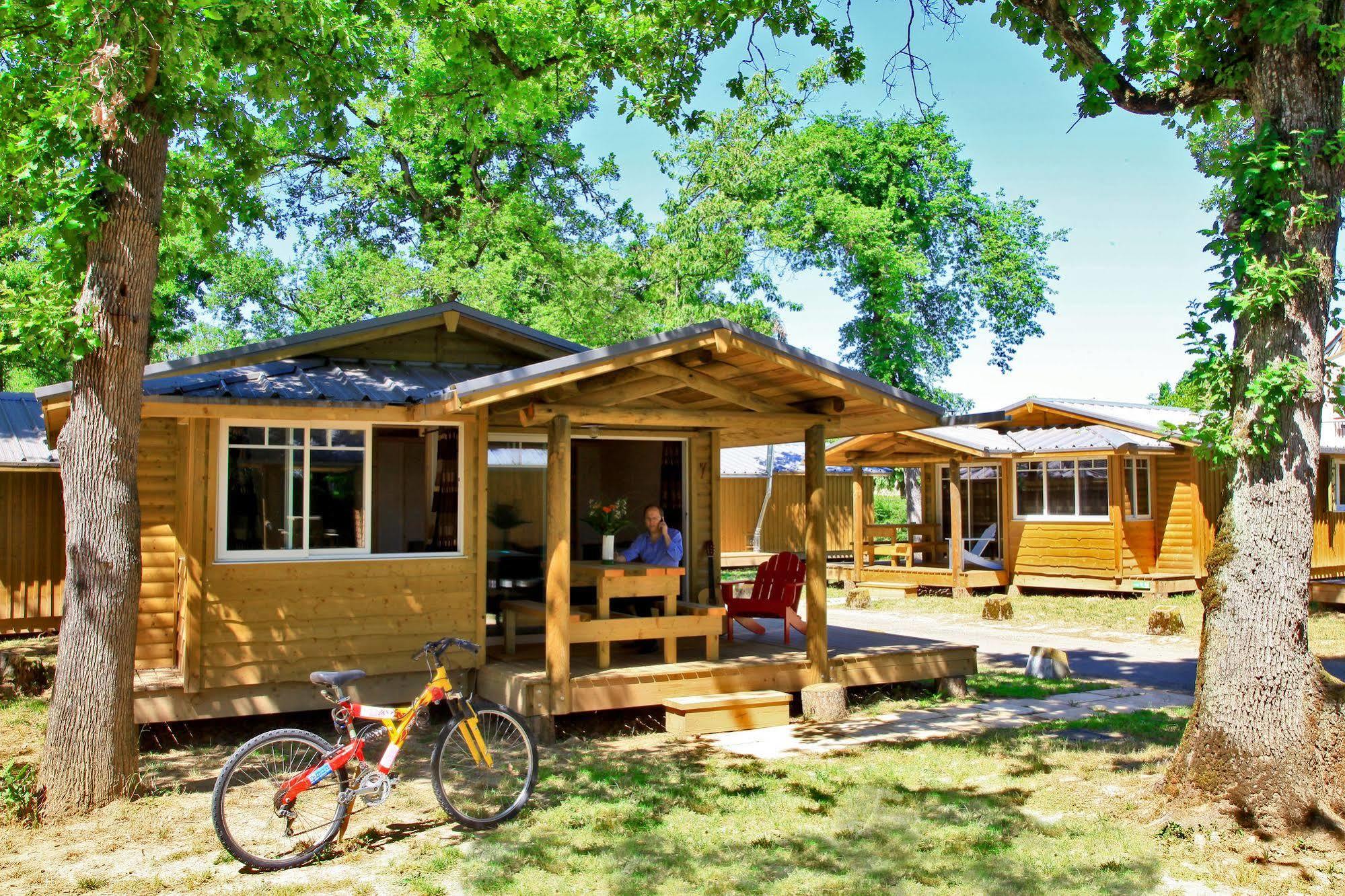 Albirondack Camping Lodge & Spa Exteriér fotografie
